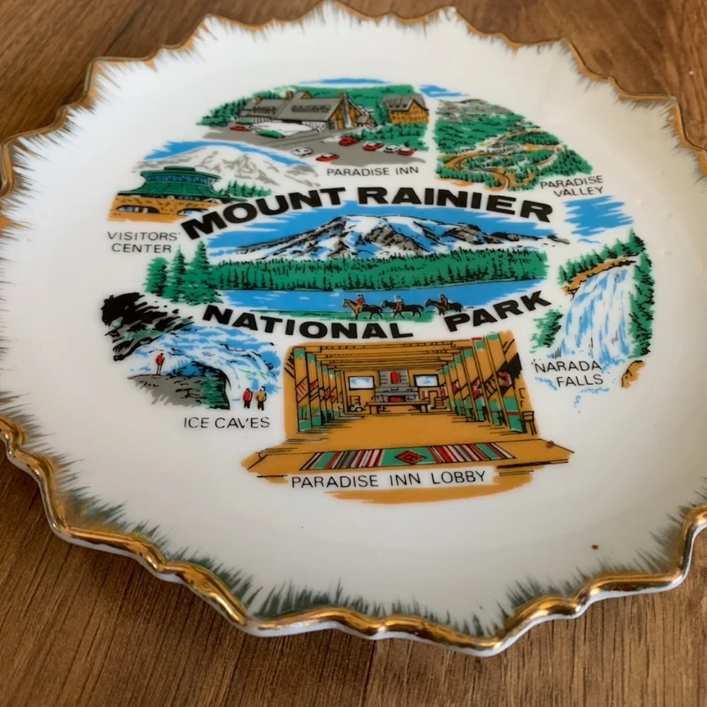 Vintage Mount Rainier Plate
